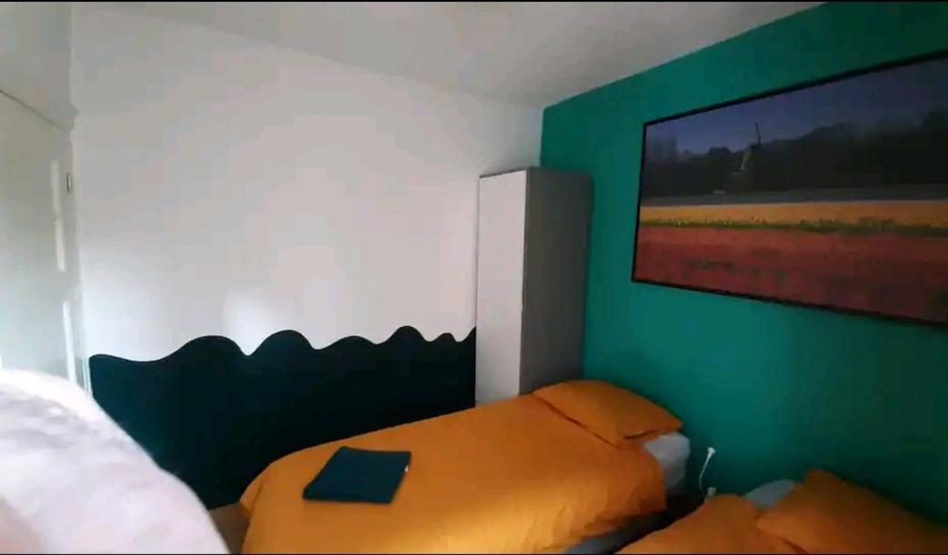 Nicole, Not For Parties, Not A Hotel, Room With Shared Bathroom, No Kitchen Amsterdam Ngoại thất bức ảnh