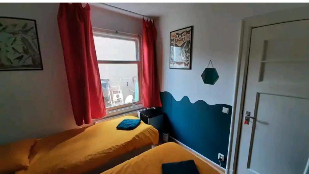 Nicole, Not For Parties, Not A Hotel, Room With Shared Bathroom, No Kitchen Amsterdam Ngoại thất bức ảnh